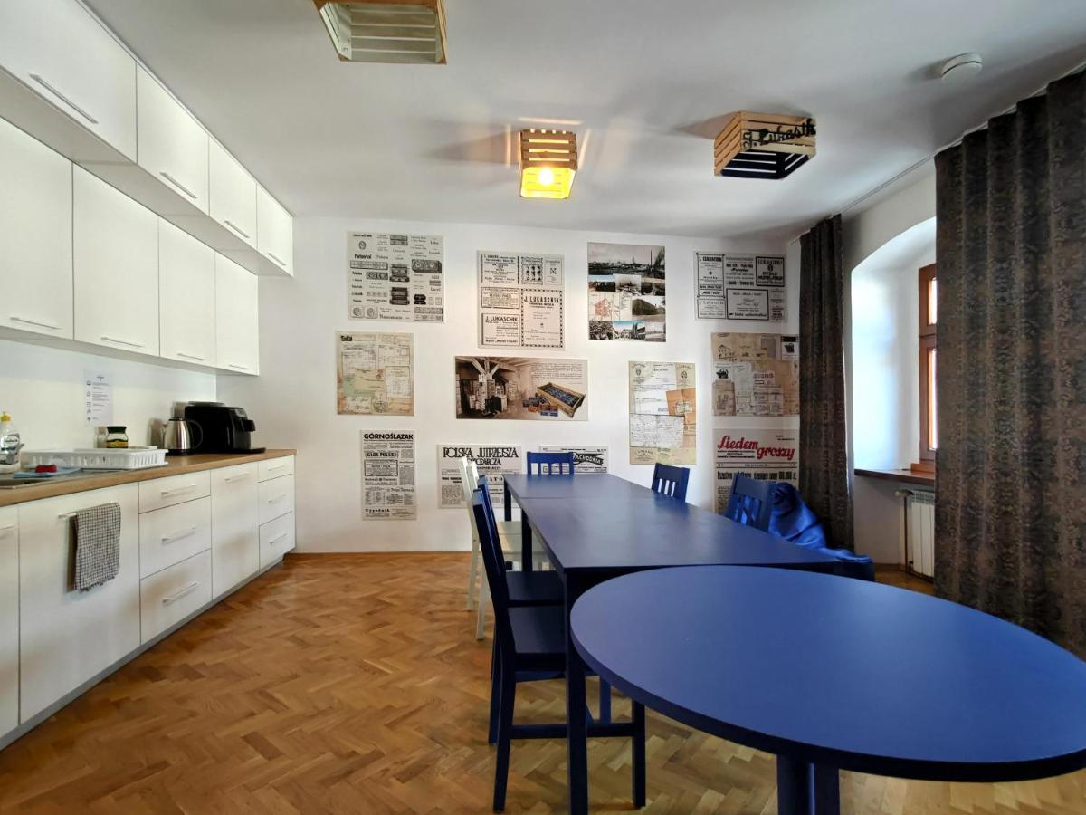 Hostel Mlotek I Perlik Tarnowskie Góry Εξωτερικό φωτογραφία